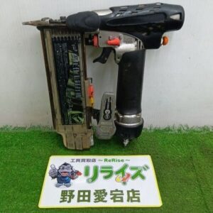 日立 NT55HM 高圧仕上釘打機【野田愛宕店:IT17VFDD86YS】
