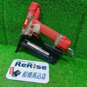MAX/マックス<br>HA-38F2(D)/4MAフロア 高圧フロアタッカー【船橋馬込店:ITENQU78EP90】