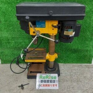 アースマン<br>卓上ボール盤 DP-200【野田愛宕店:ITOSZUCJXUG4】